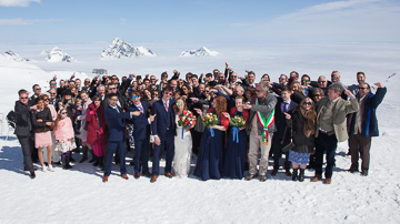 Mr---Mrs-Snow---April-2015---048.jpg