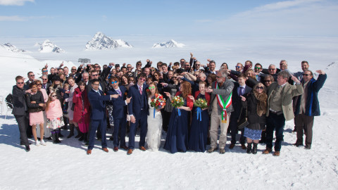 Mr-Mrs_Snow_Wedding_Apr15_0048.jpg